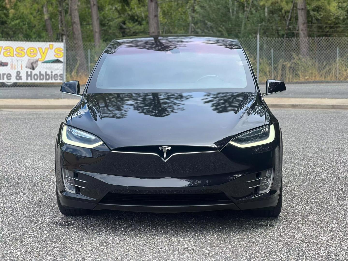 2016 Tesla Model X 90D photo 2