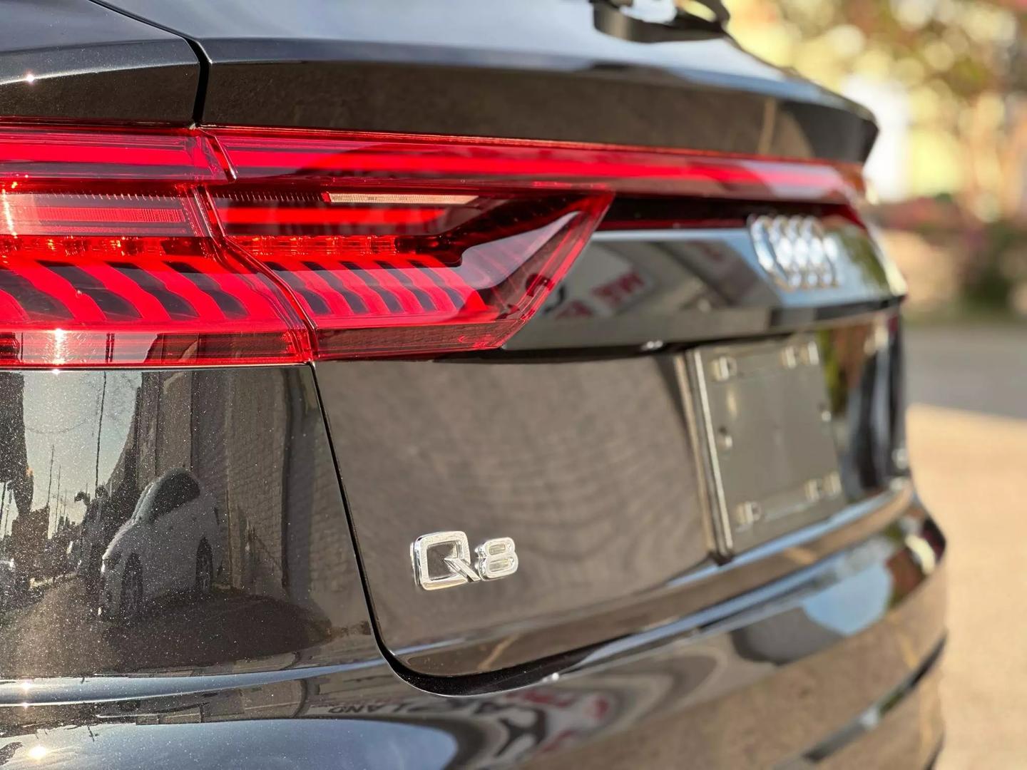 2019 Audi Q8 - Image 12