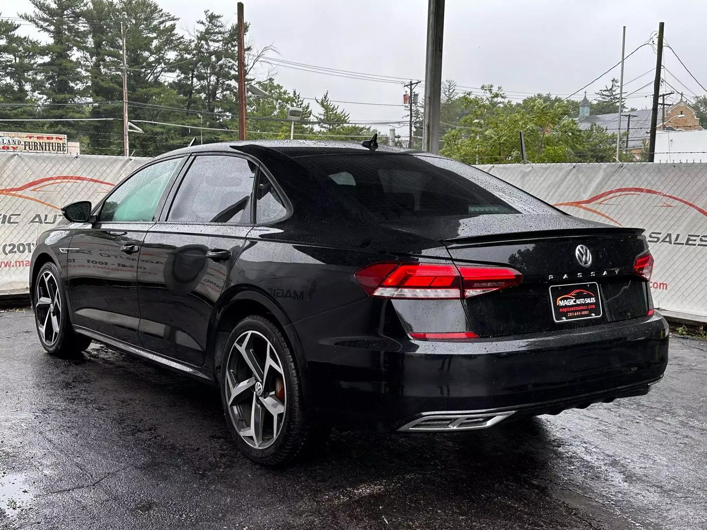 2020 Volkswagen Passat - Image 7