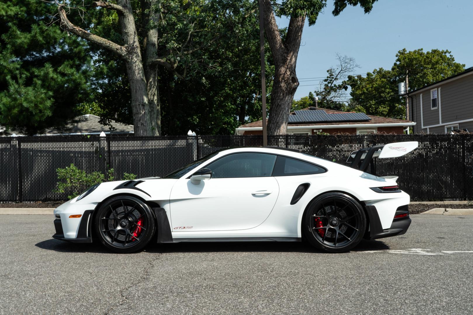 2023 Porsche 911 - Image 9