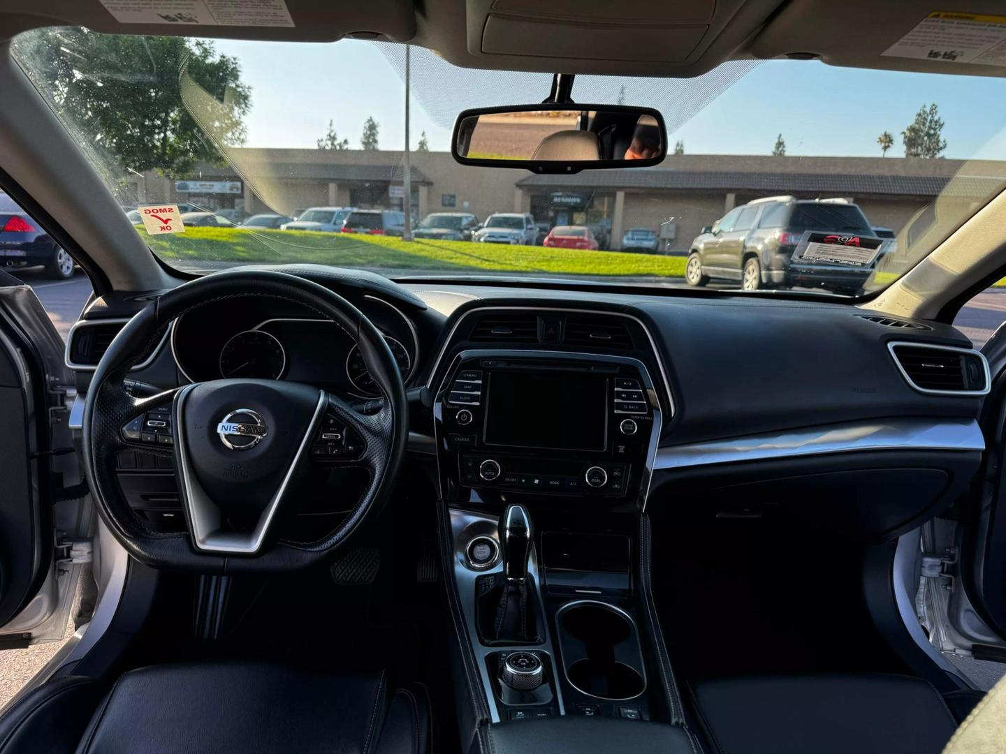 2019 Nissan Maxima SV photo 22