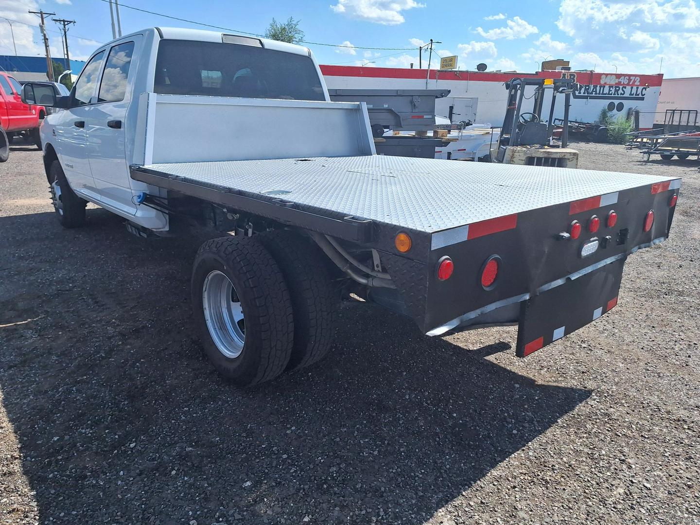 2019 RAM Ram 3500 Chassis Cab Tradesman photo 6