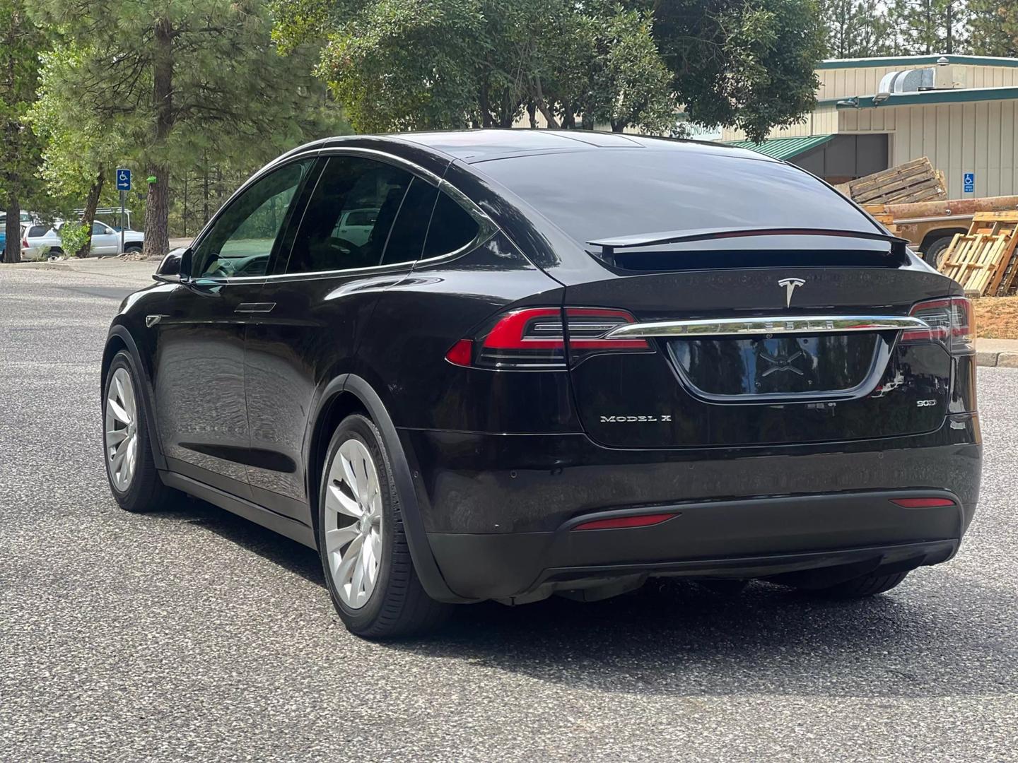 2016 Tesla Model X 90D photo 10