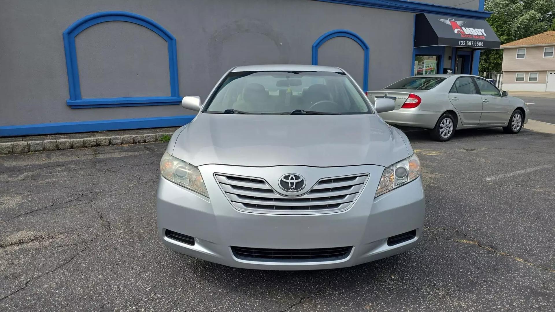 2007 Toyota Camry CE photo 2