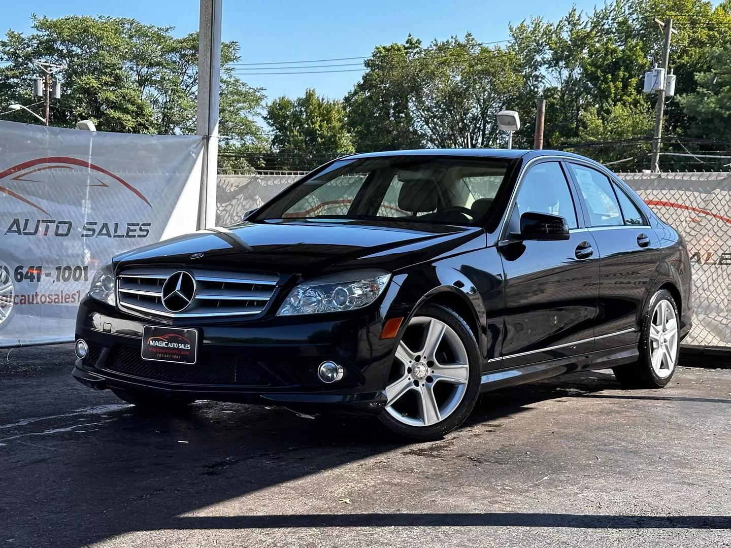 2010 Mercedes-benz C-class - Image 1