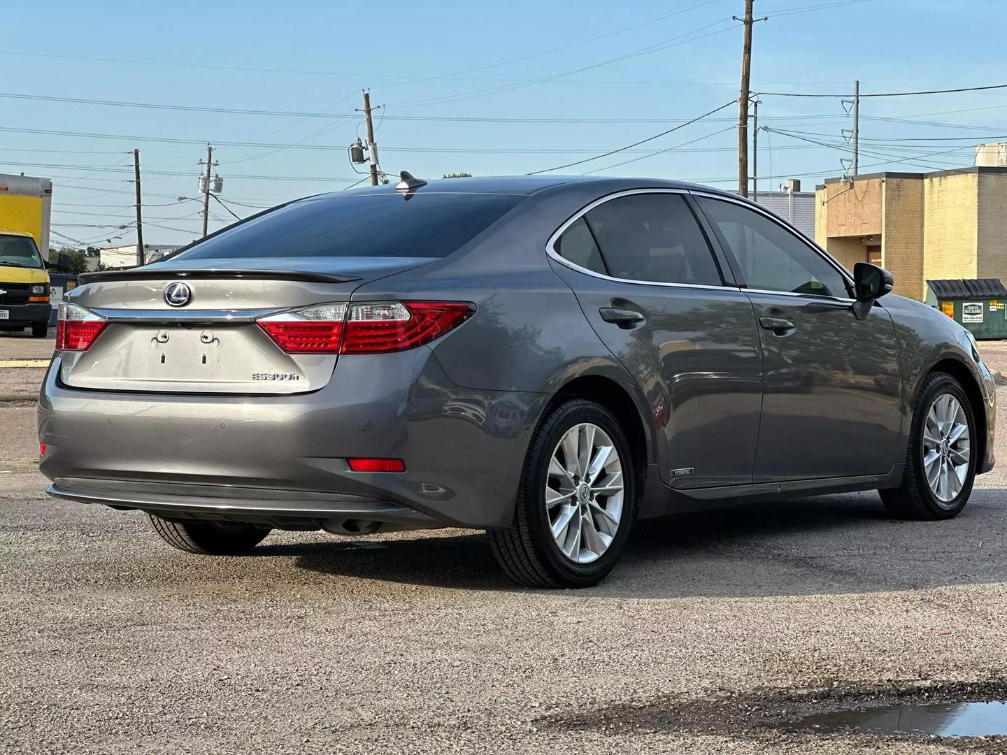 2013 Lexus Es - Image 8