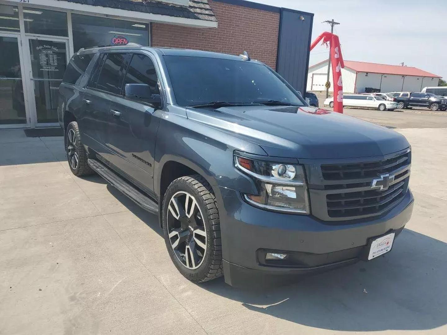 2019 Chevrolet Suburban Premier photo 6