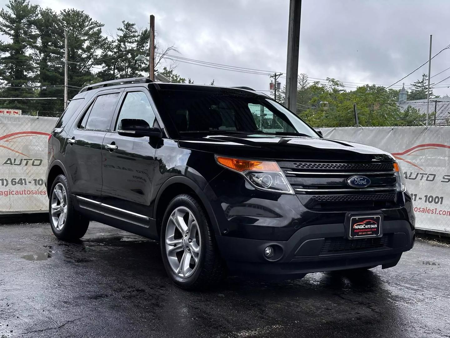 2014 Ford Explorer - Image 6