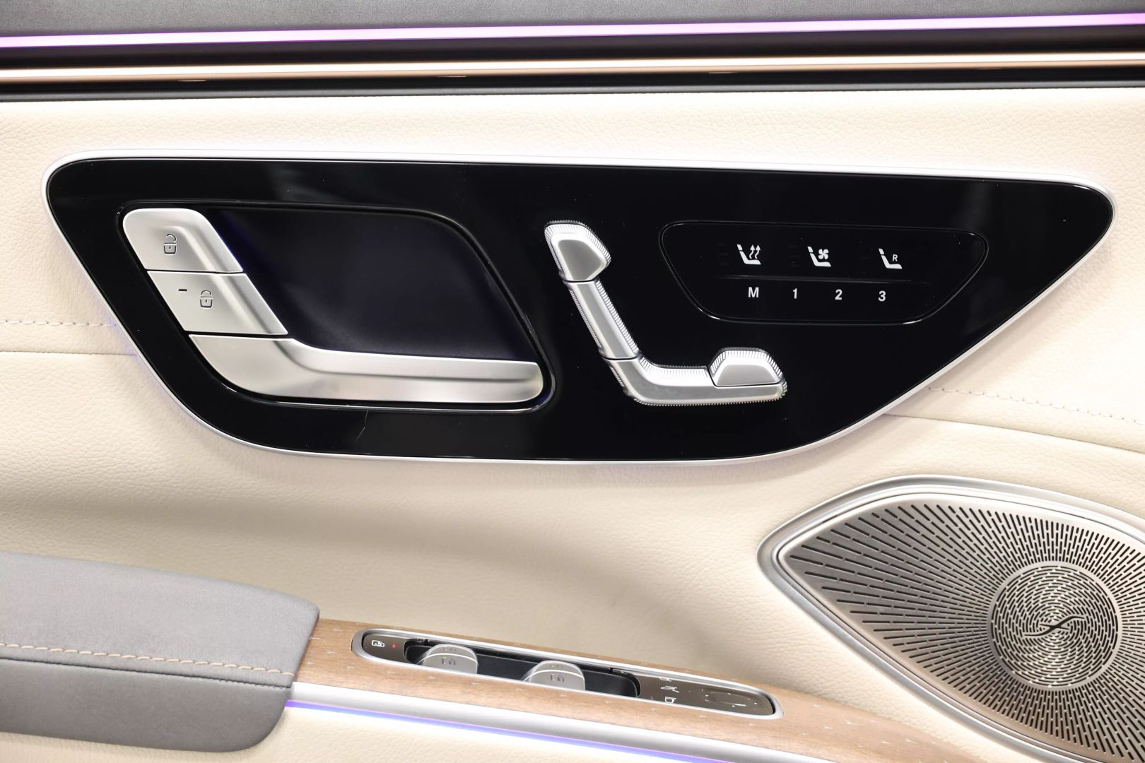 2023 Mercedes-benz Mercedes-eq Eqs Suv - Image 11