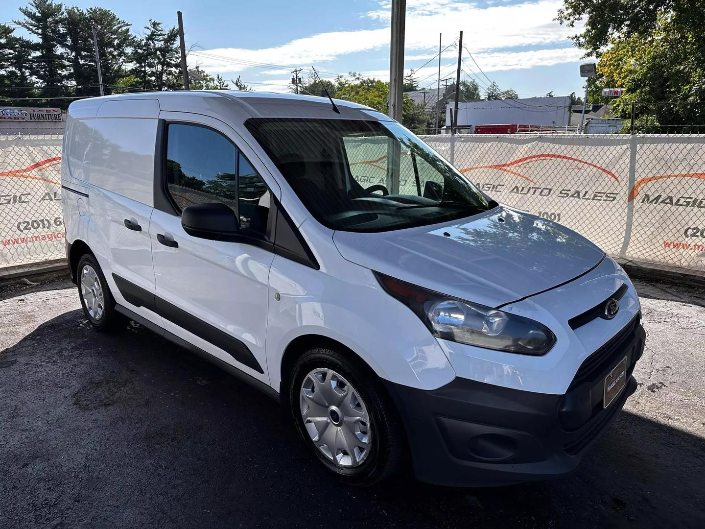 2014 Ford Transit Connect Cargo - Image 11