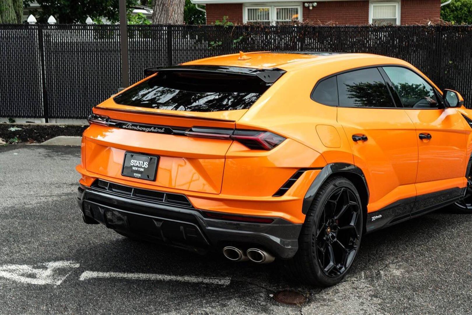 2024 Lamborghini Urus - Image 26