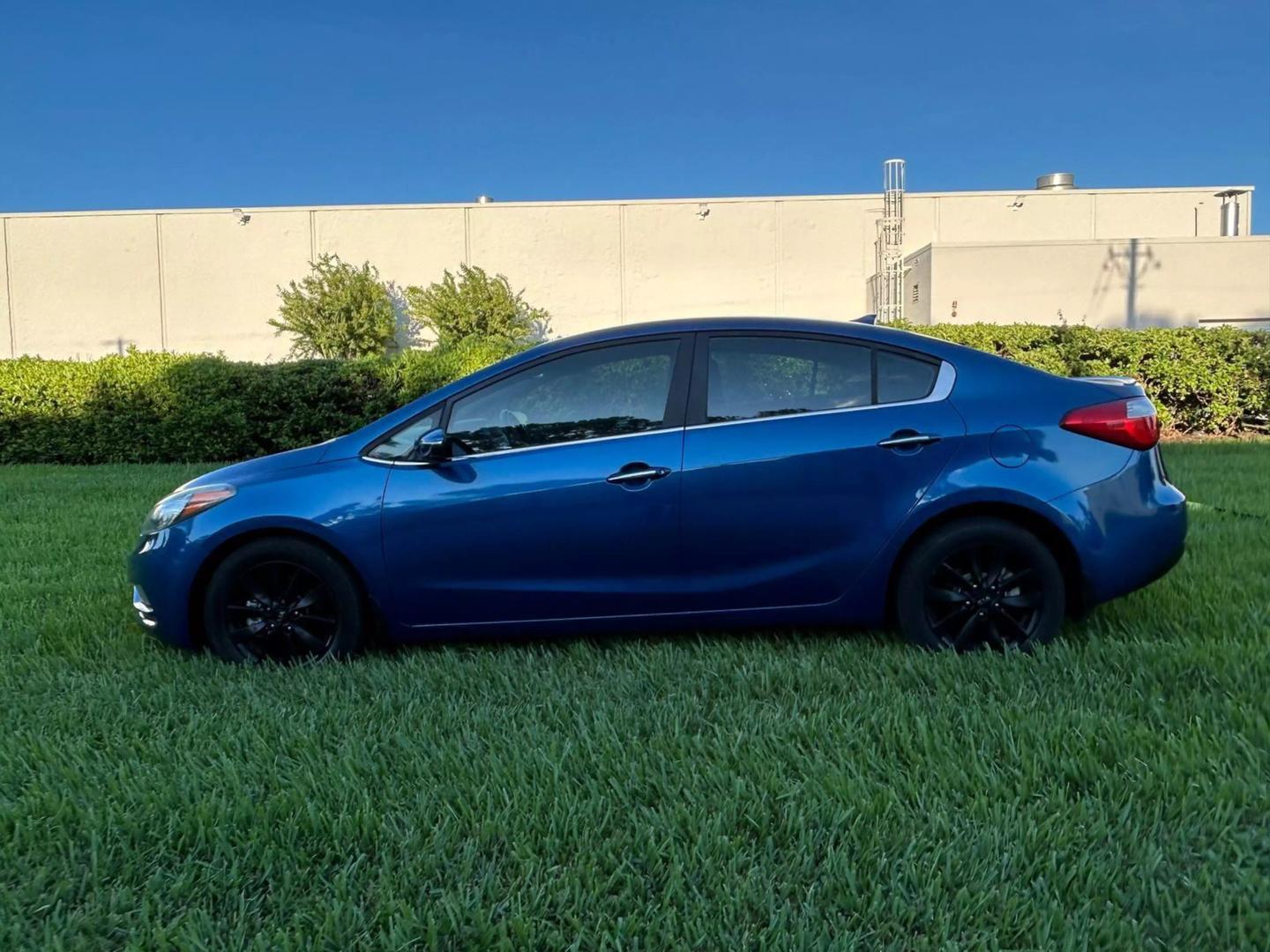 2014 Kia Forte EX photo 8