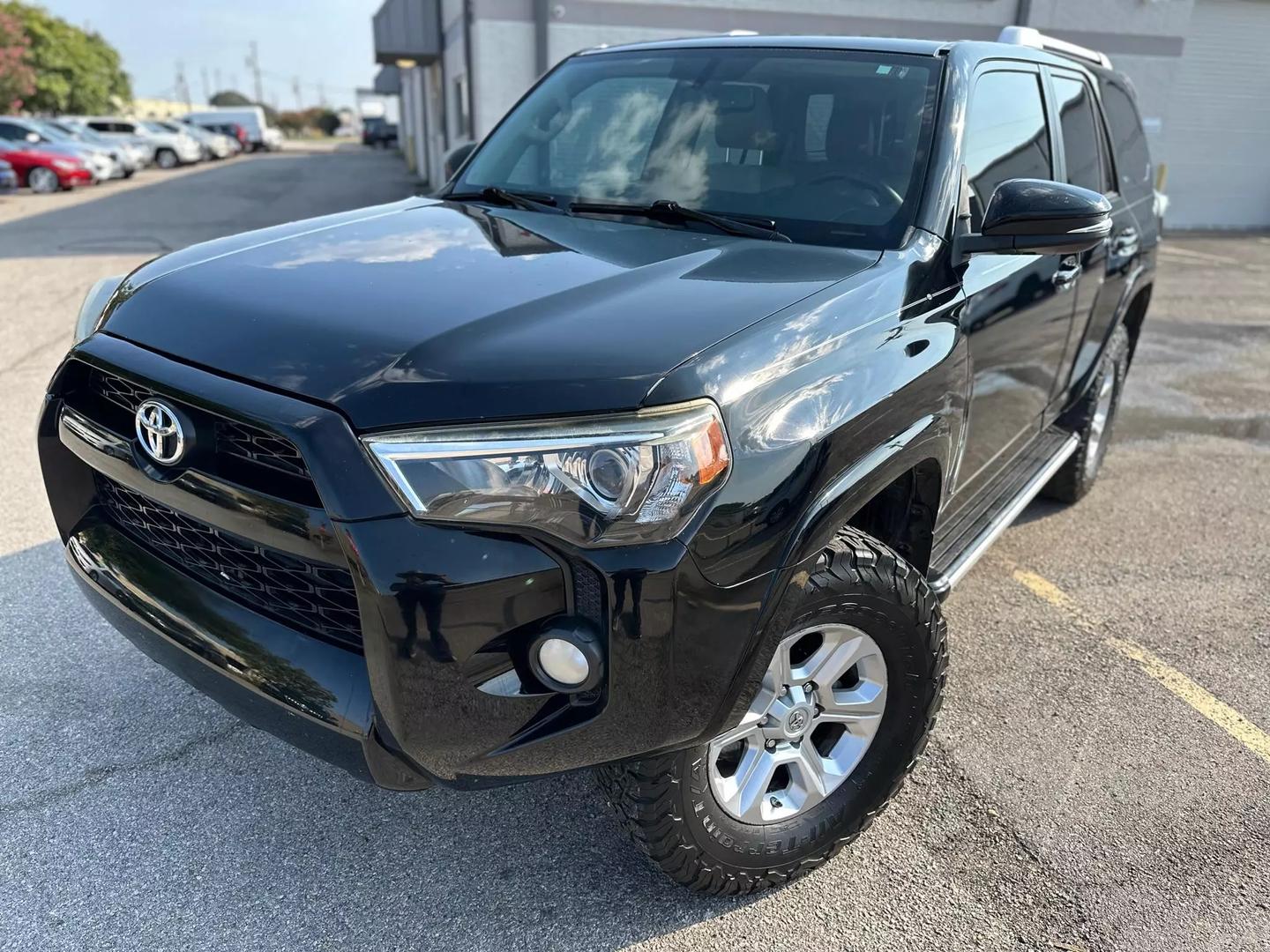 2014 Toyota 4runner - Image 3