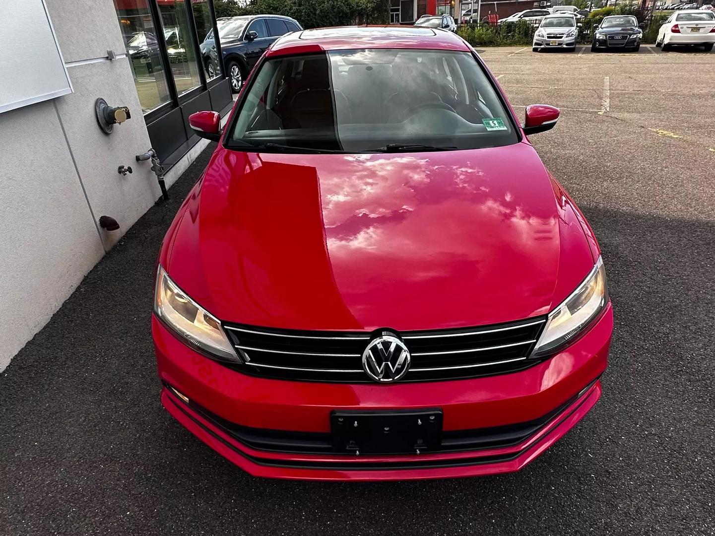 2015 Volkswagen Jetta - Image 18