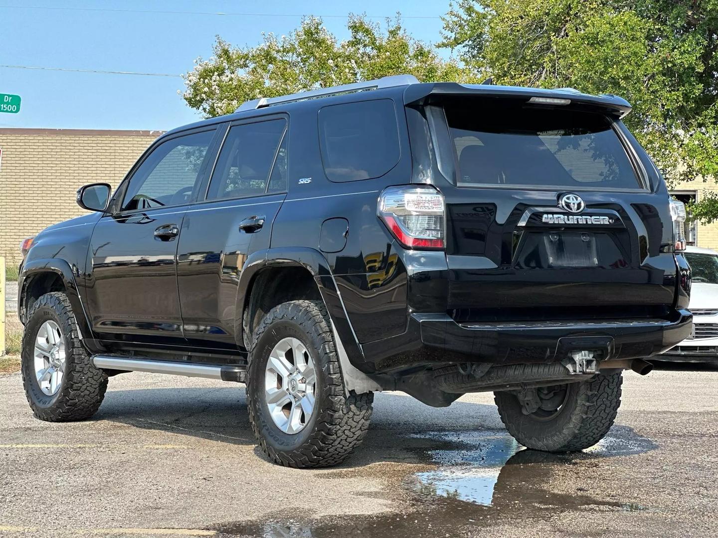 2014 Toyota 4runner - Image 5