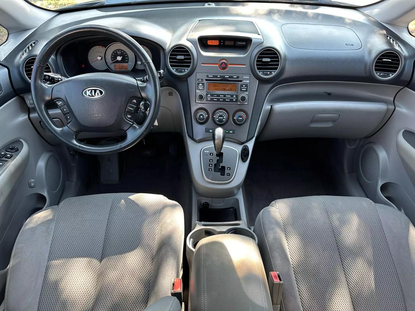 2007 Kia Rondo - Image 29