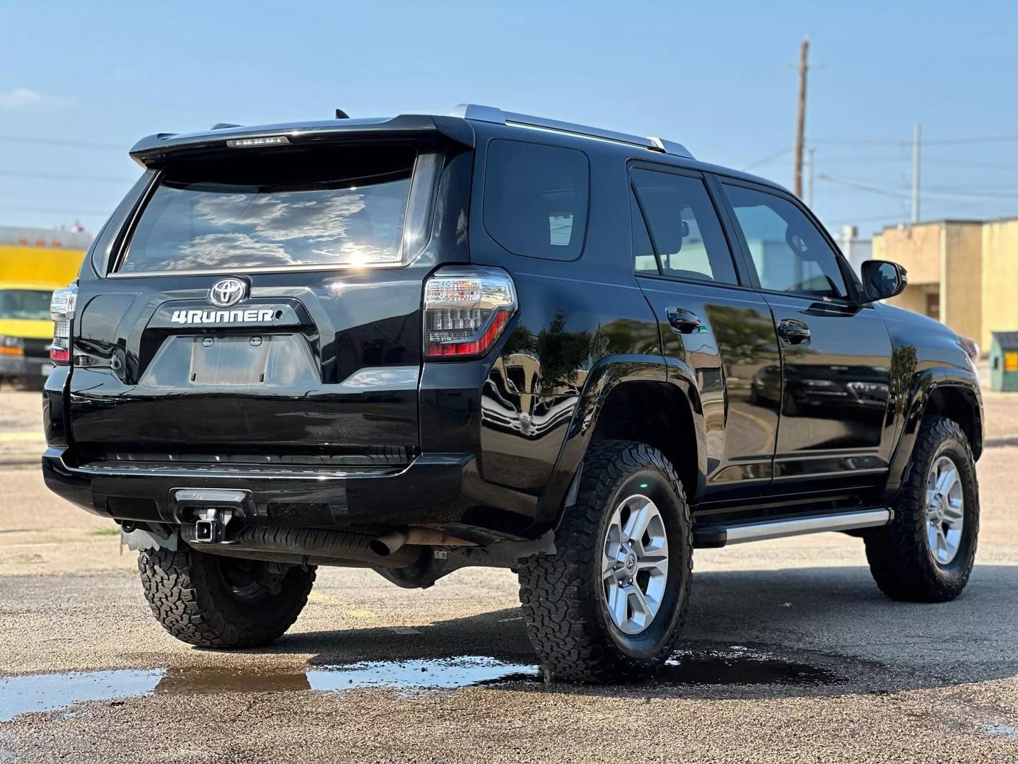 2014 Toyota 4runner - Image 7