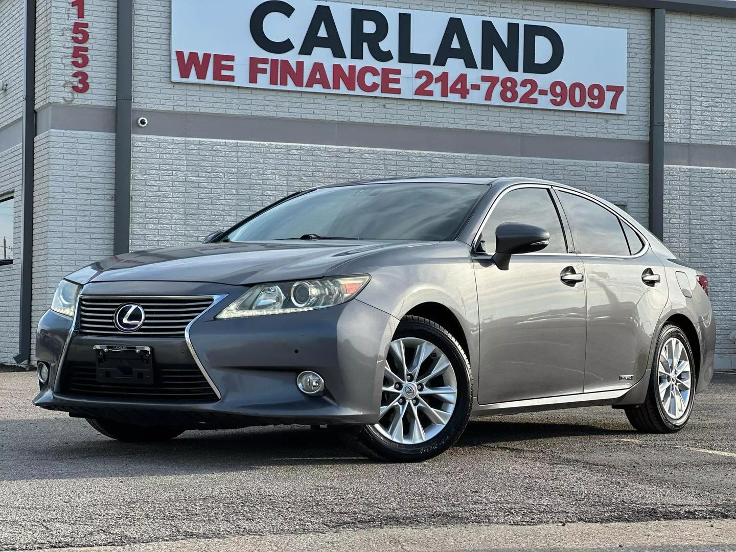 2013 Lexus Es - Image 1