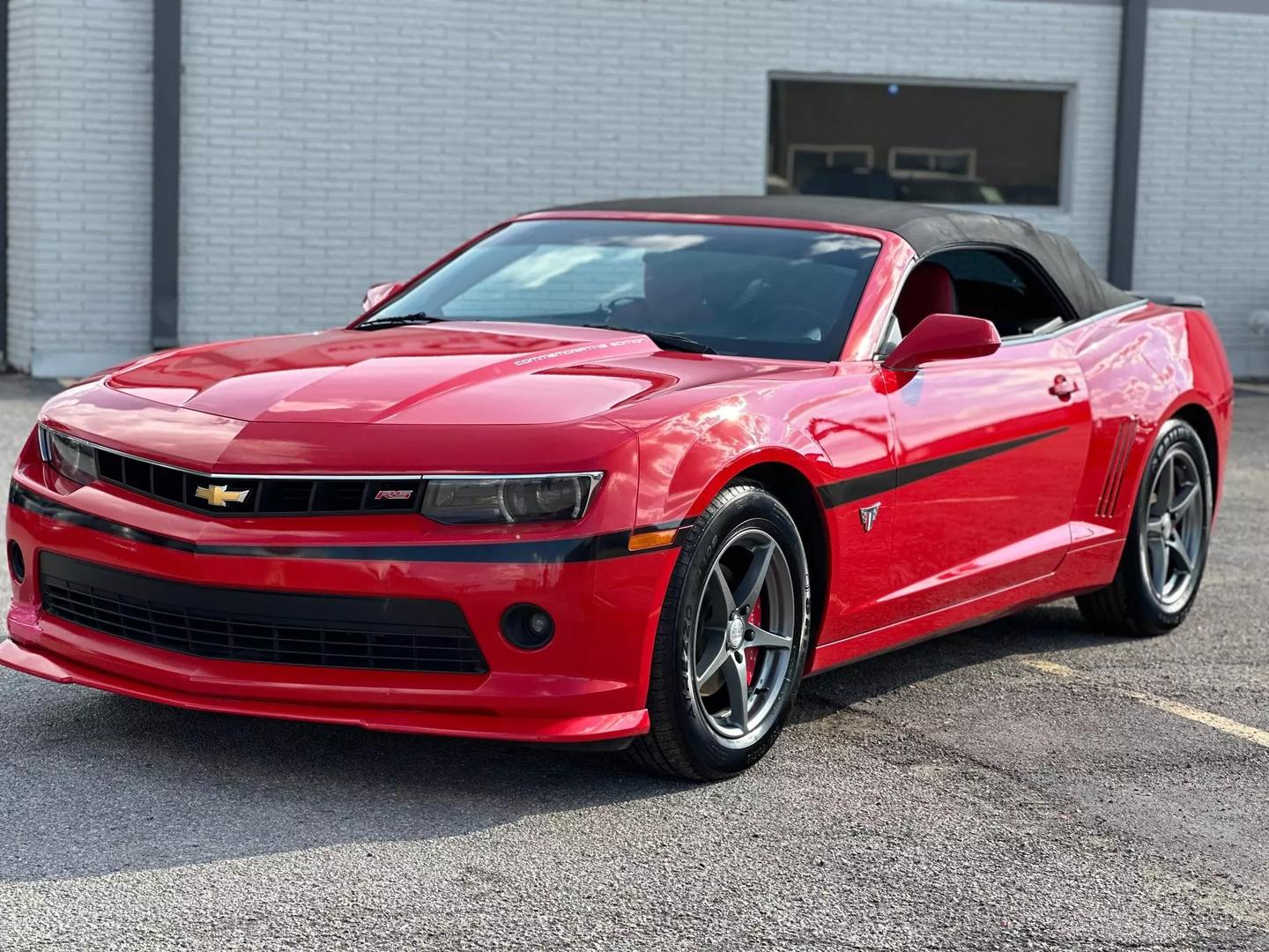 2015 Chevrolet Camaro - Image 14