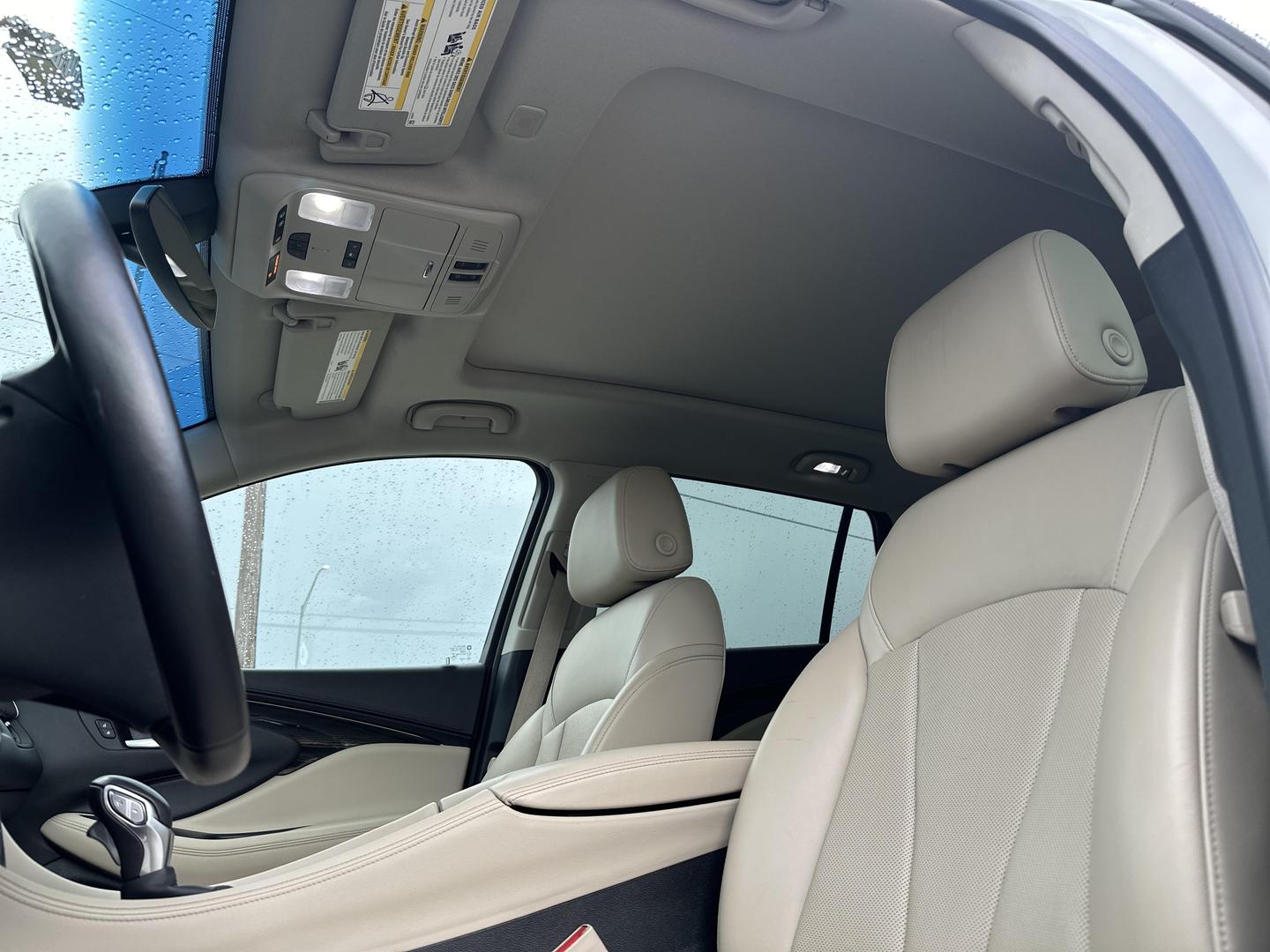 2020 Buick Envision Essence photo 18