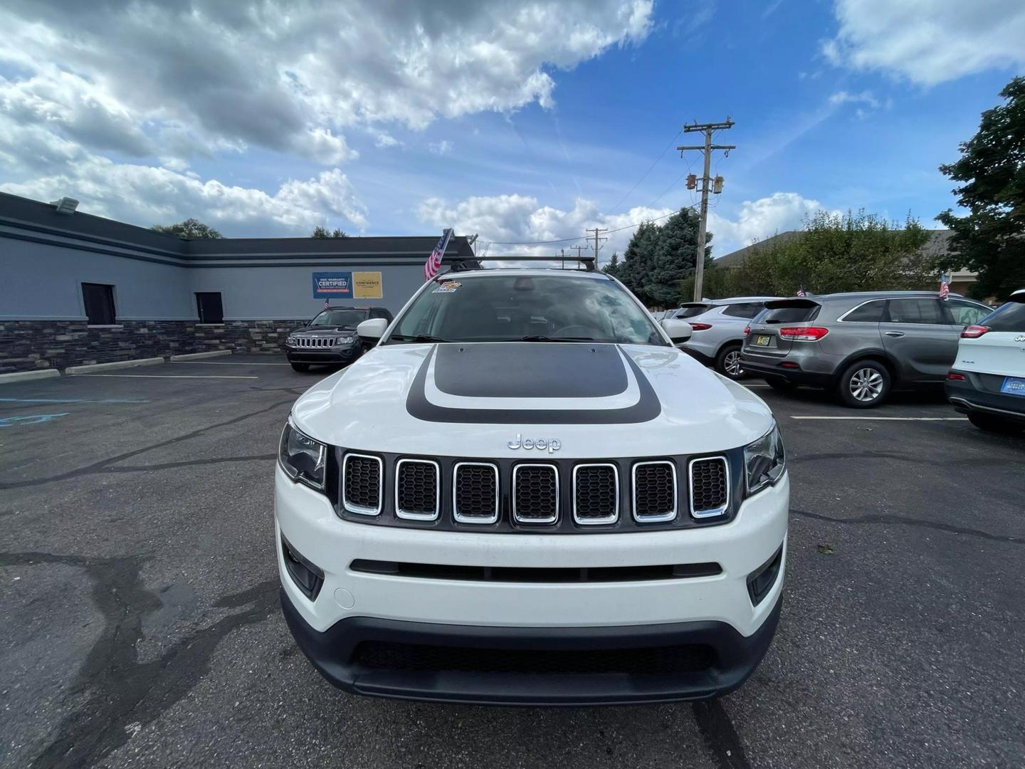 2018 Jeep Compass Latitude photo 8