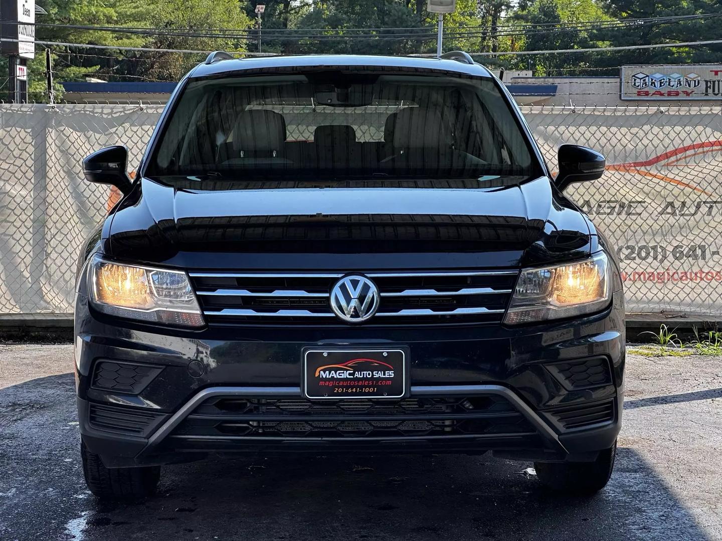 2021 Volkswagen Tiguan - Image 5