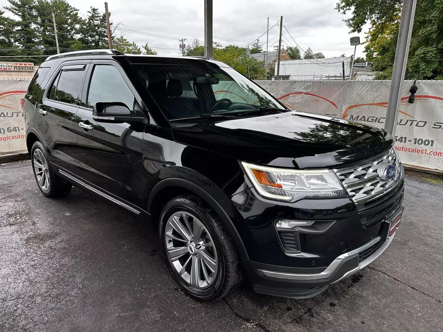 2018 Ford Explorer - Image 10