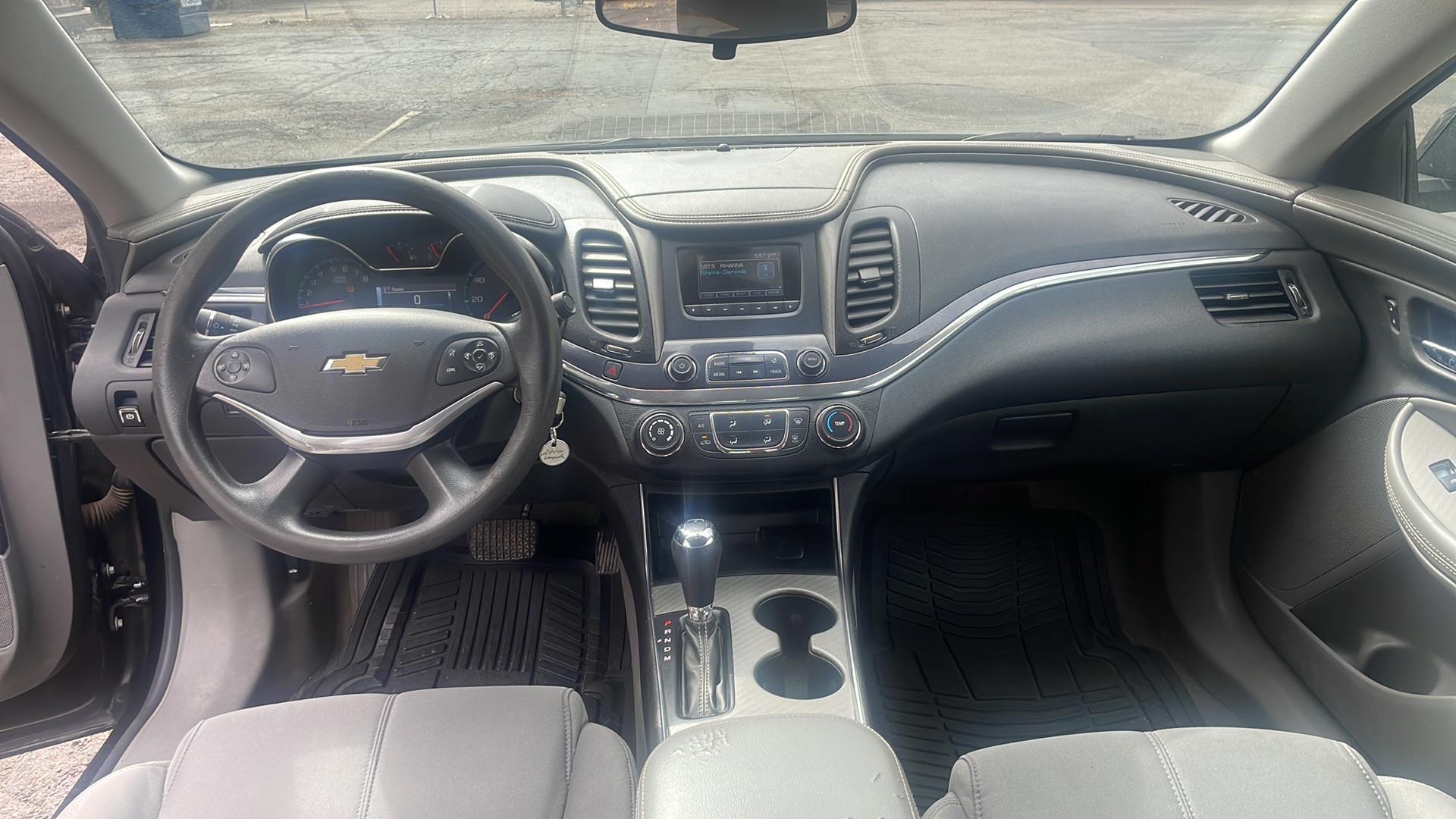 2016 Chevrolet Impala 1LS photo 14