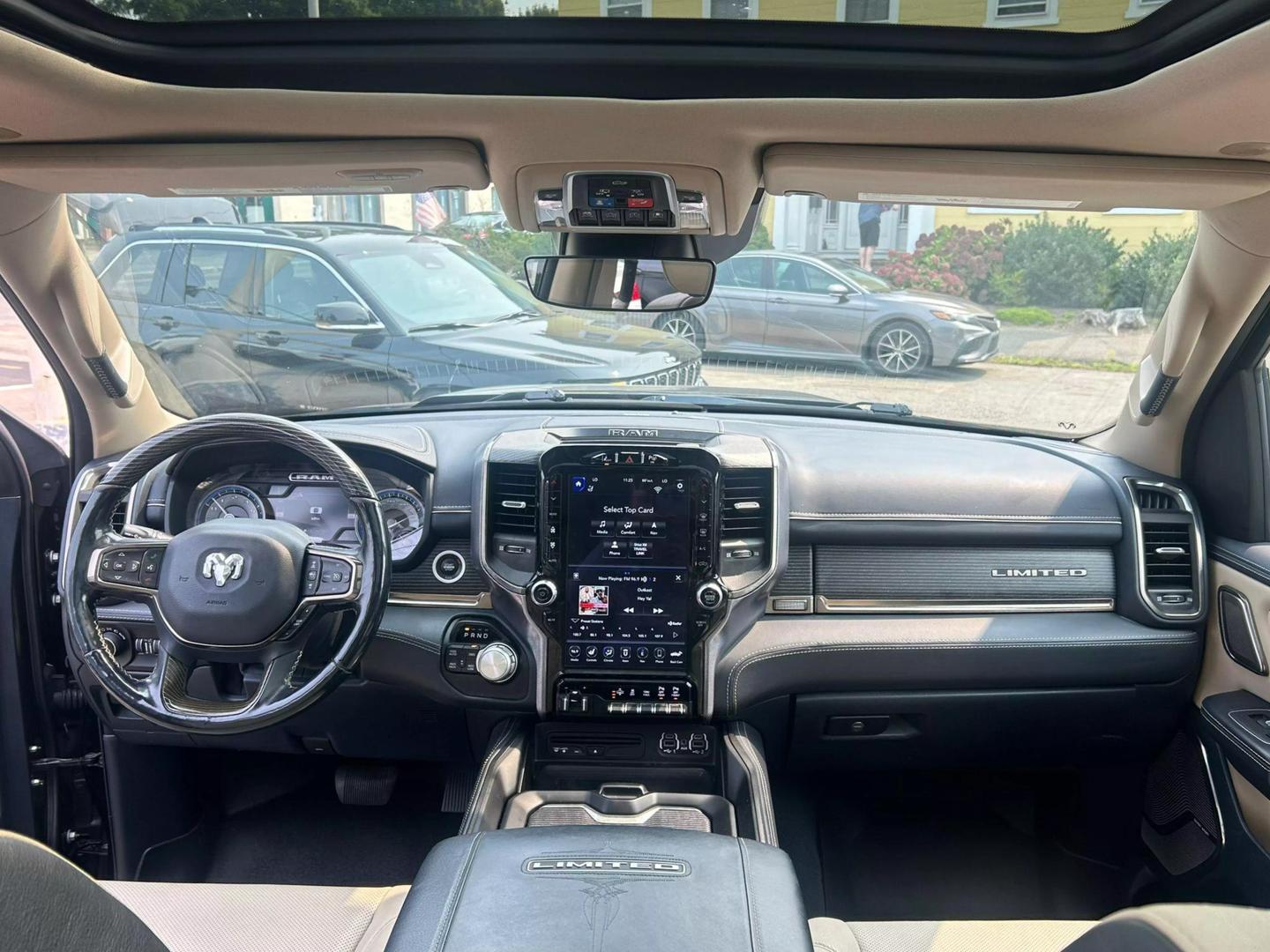 2019 RAM Ram 1500 Pickup Limited photo 9