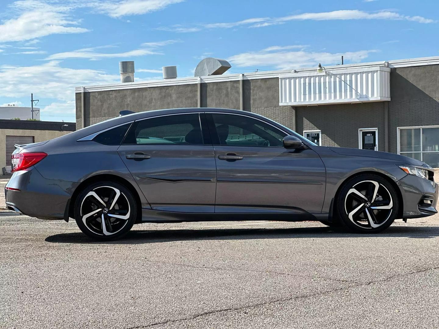 2019 Honda Accord - Image 9