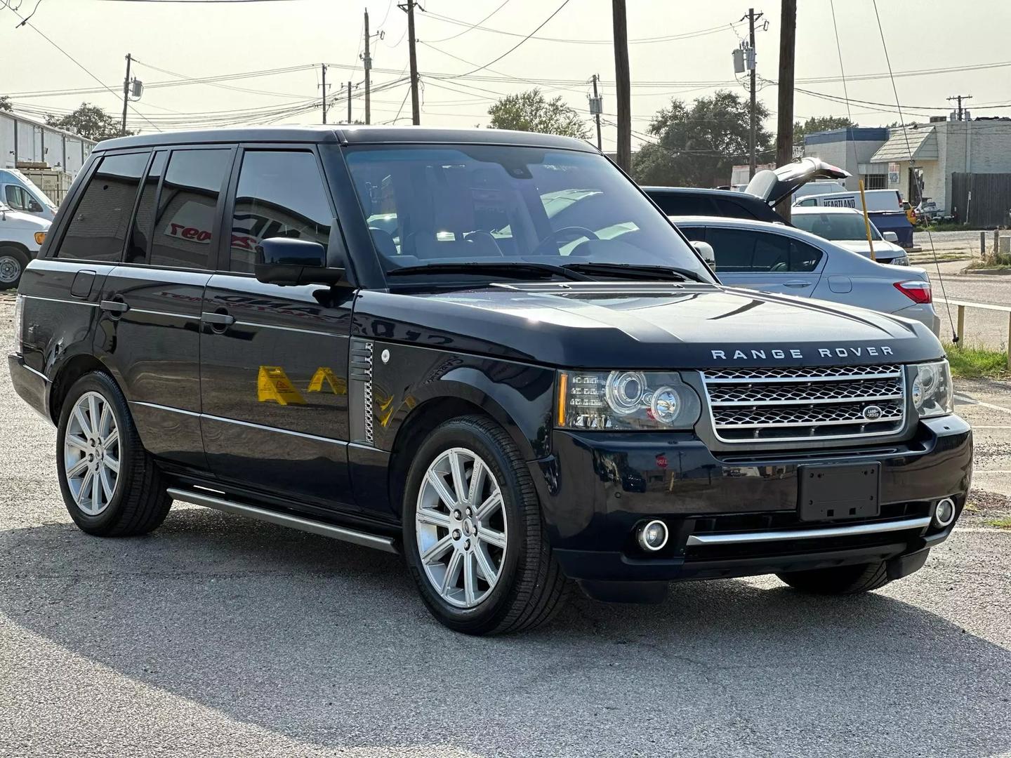 2010 Land Rover Range Rover - Image 10