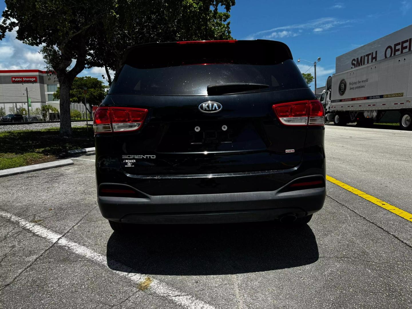 2017 Kia Sorento L photo 6