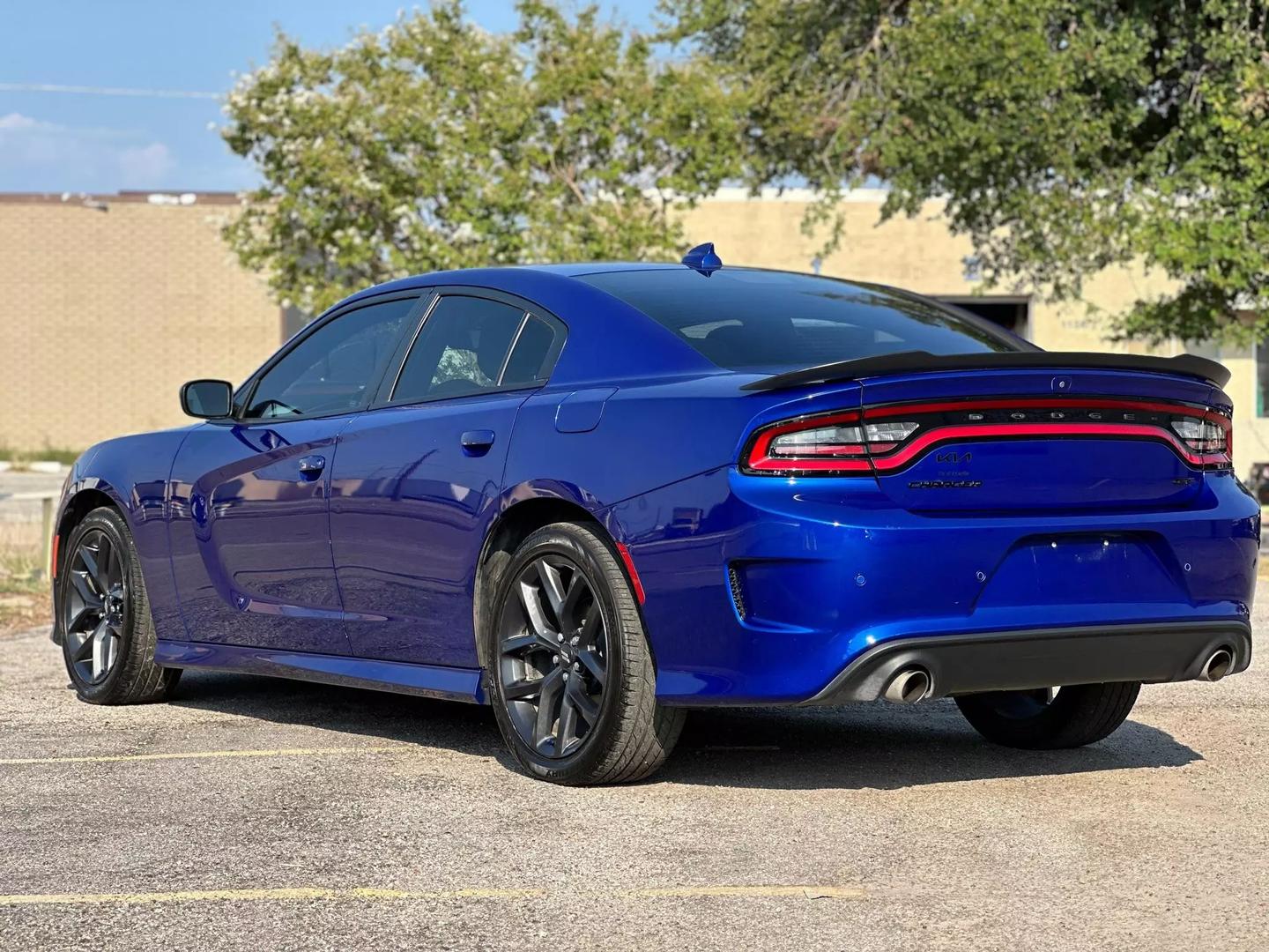 2020 Dodge Charger - Image 5