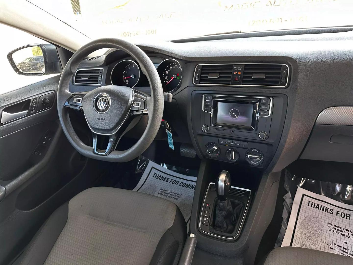 2018 Volkswagen Jetta - Image 21