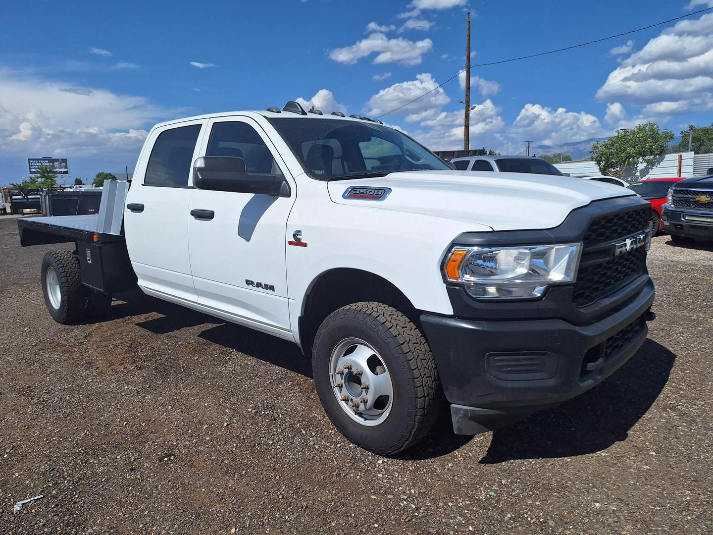 2019 RAM Ram 3500 Chassis Cab Tradesman photo 3