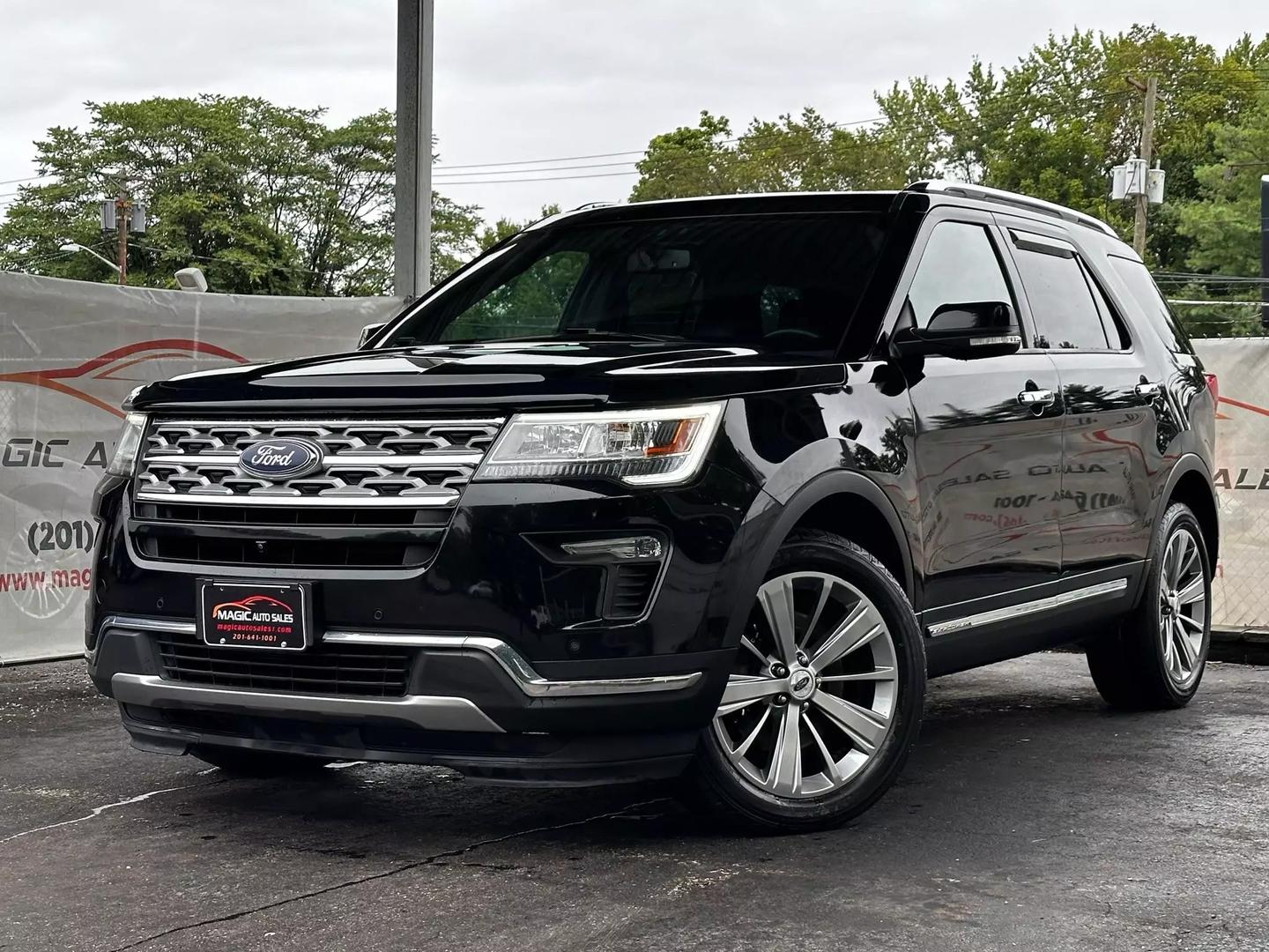 2018 Ford Explorer - Image 1