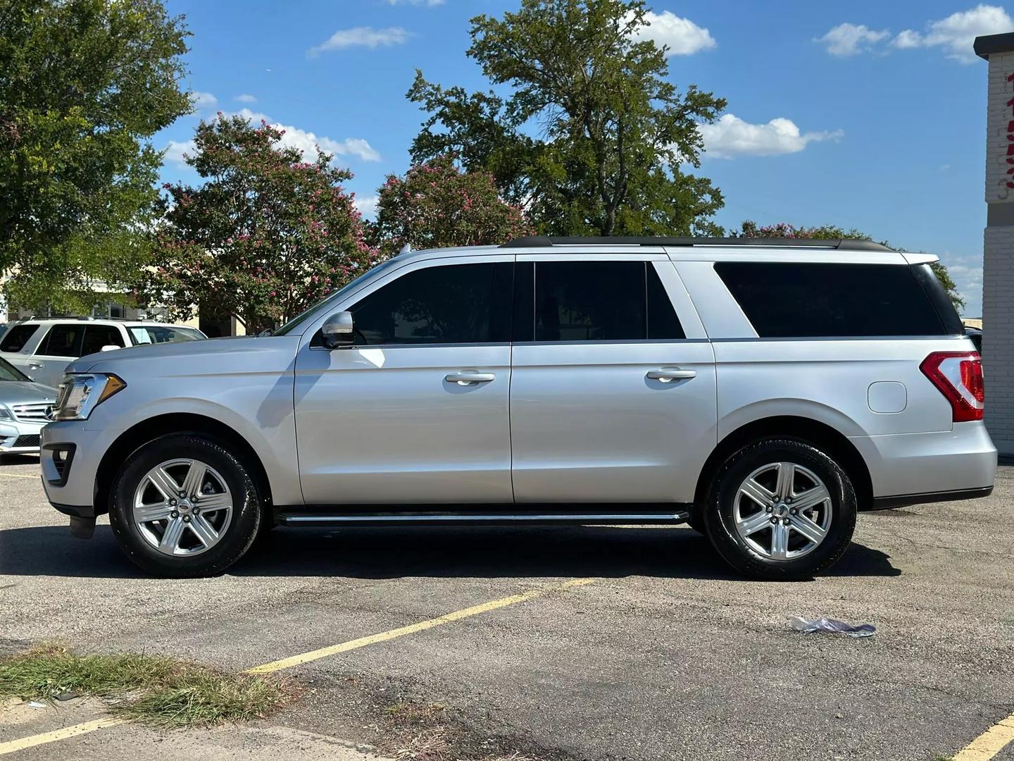 2019 Ford Expedition Max - Image 4