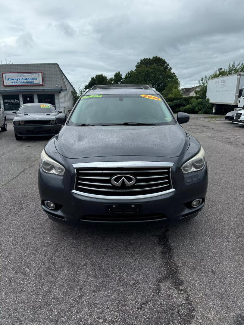 INFINITI QX60's photo