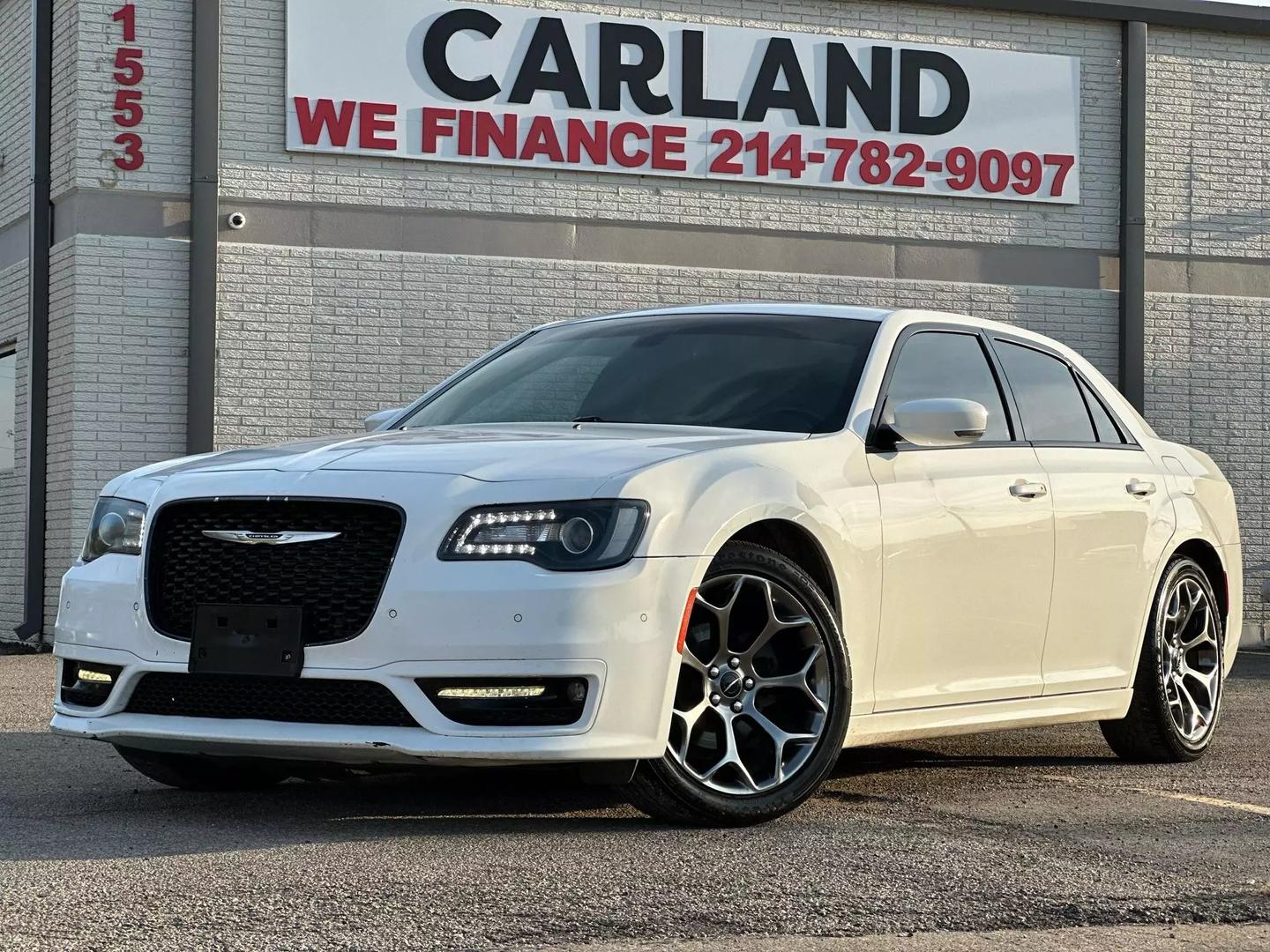 2018 Chrysler 300 - Image 1