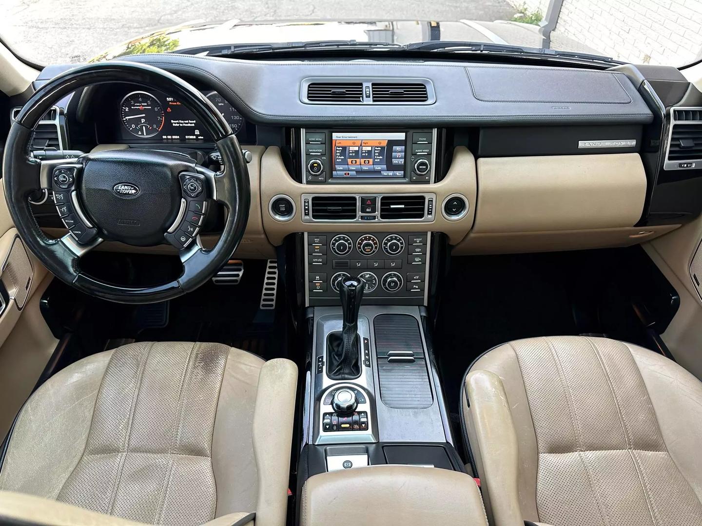 2010 Land Rover Range Rover - Image 38