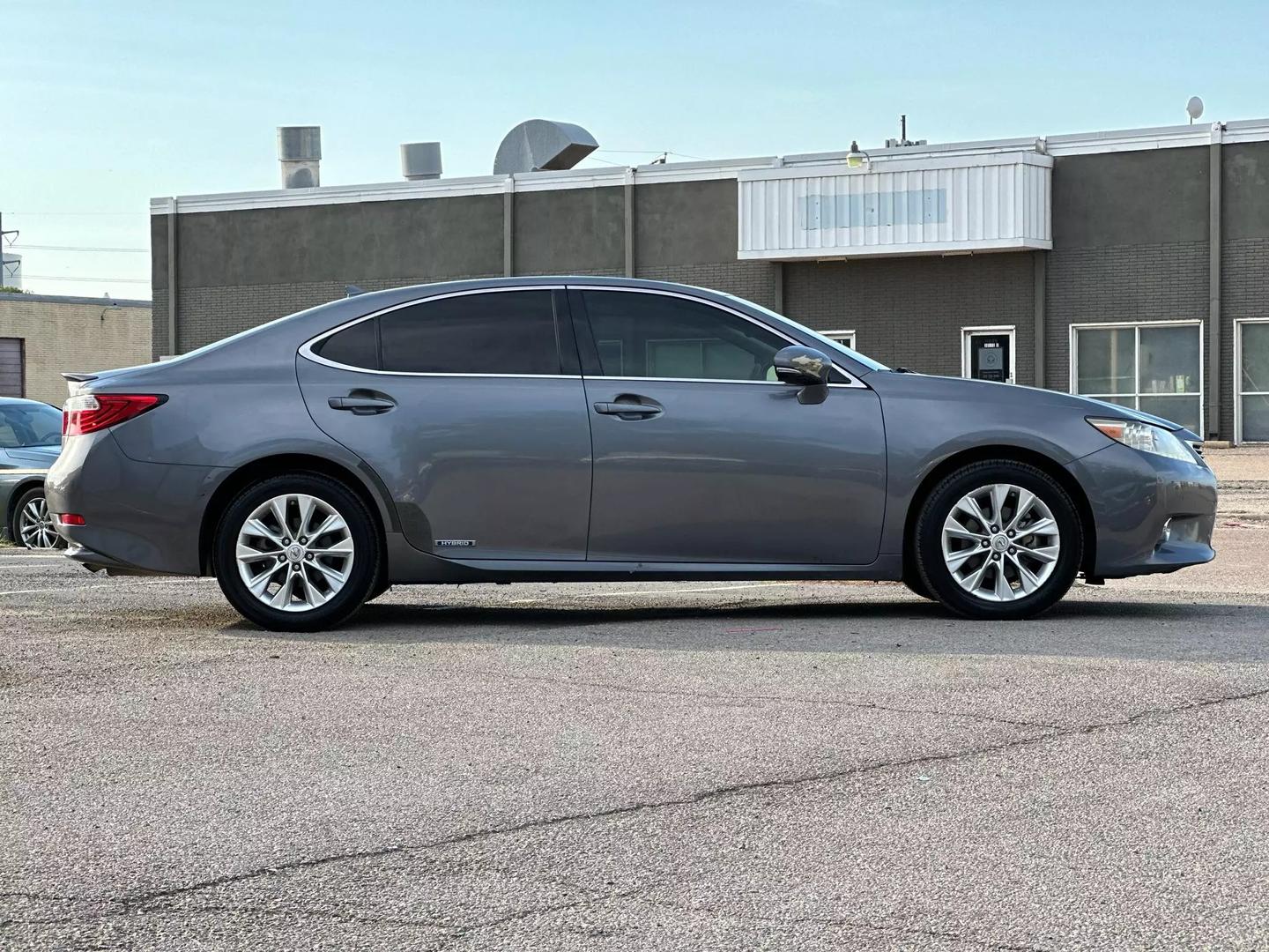 2013 Lexus Es - Image 9