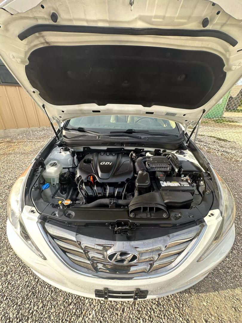 2012 Hyundai Sonata Limited photo 17