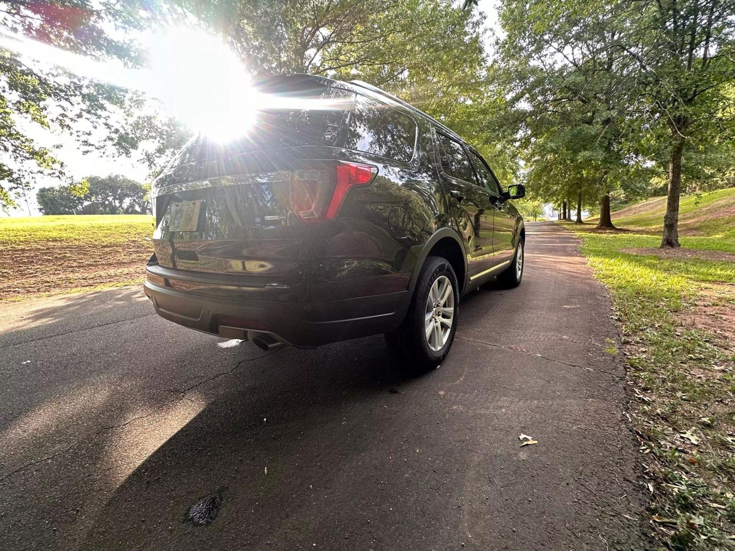 2018 Ford Explorer XLT photo 6