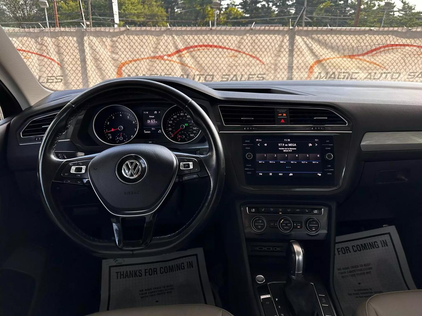 2018 Volkswagen Tiguan - Image 21