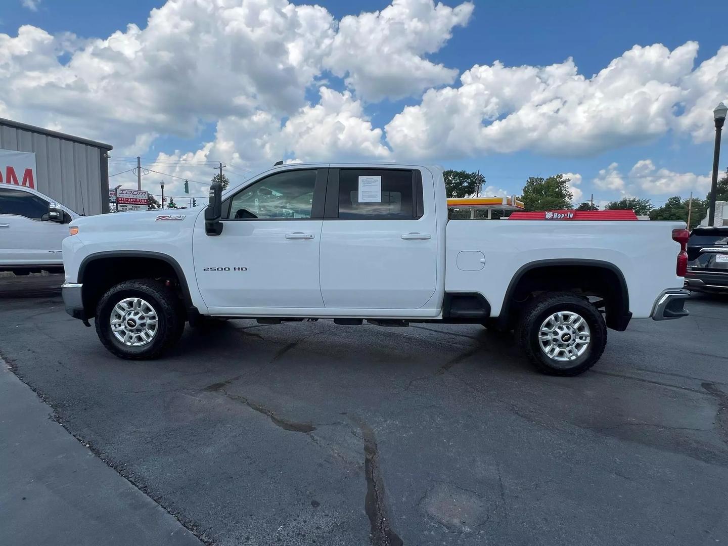 2023 Chevrolet Silverado 2500 Hd Crew Cab - Image 13