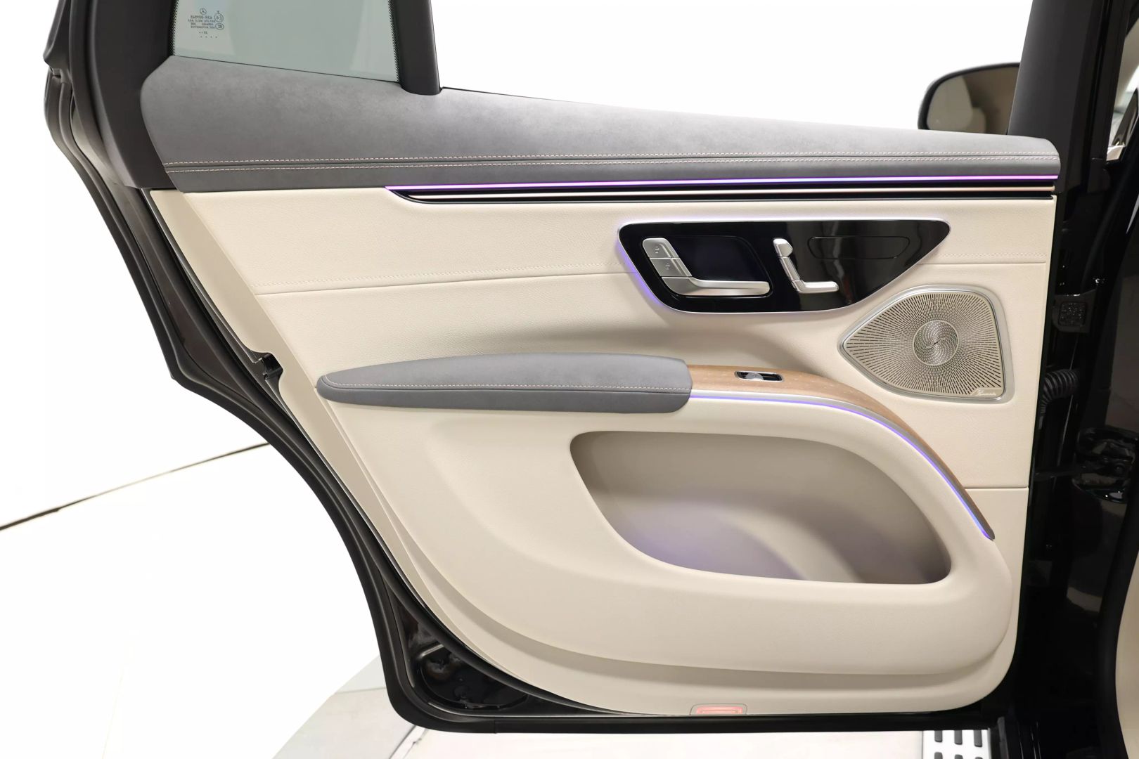 2023 Mercedes-benz Mercedes-eq Eqs Suv - Image 45