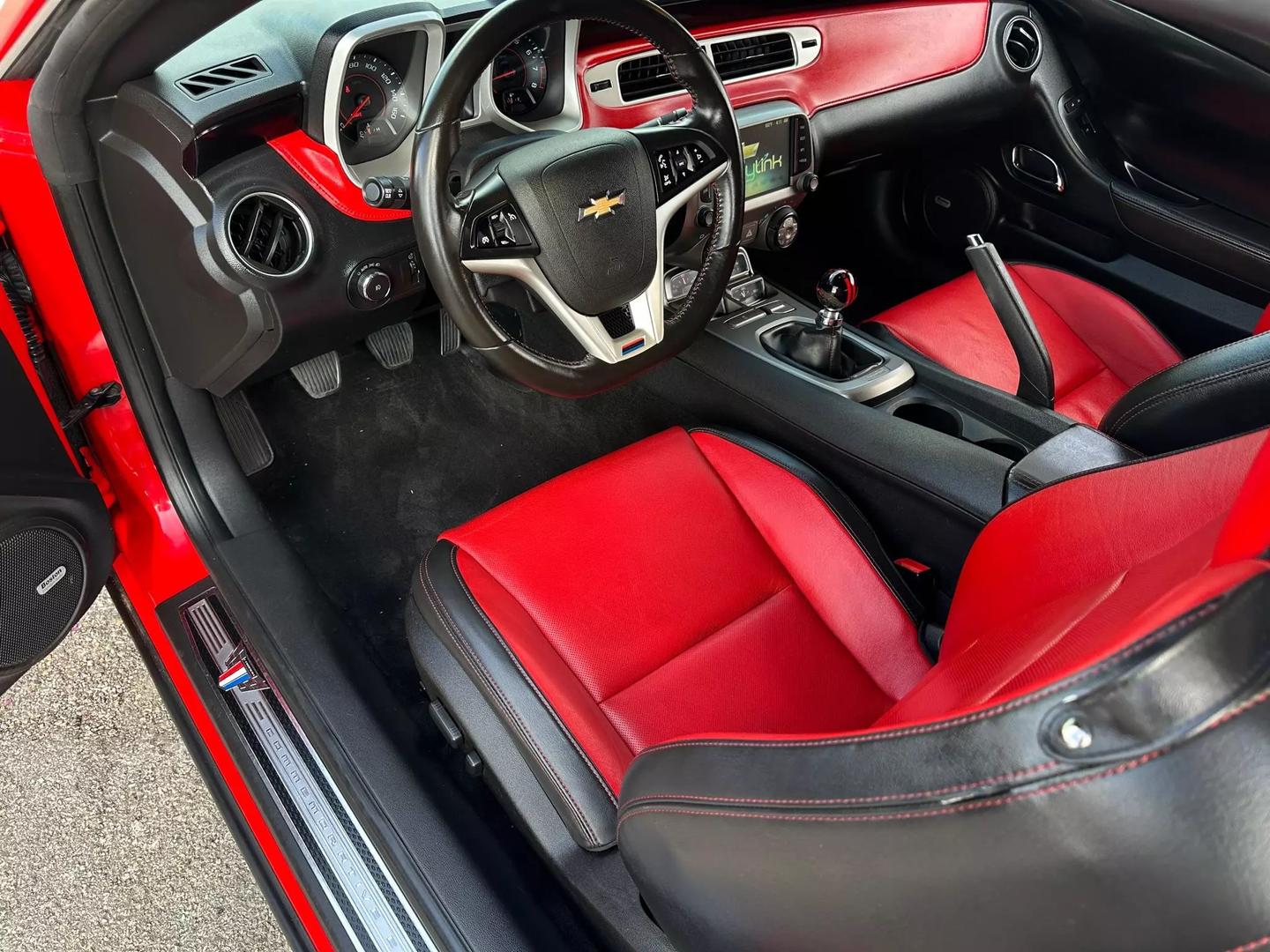 2015 Chevrolet Camaro - Image 24