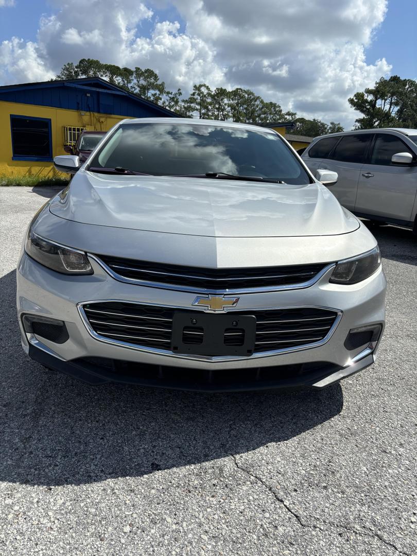 2018 Chevrolet Malibu 1LT photo 12