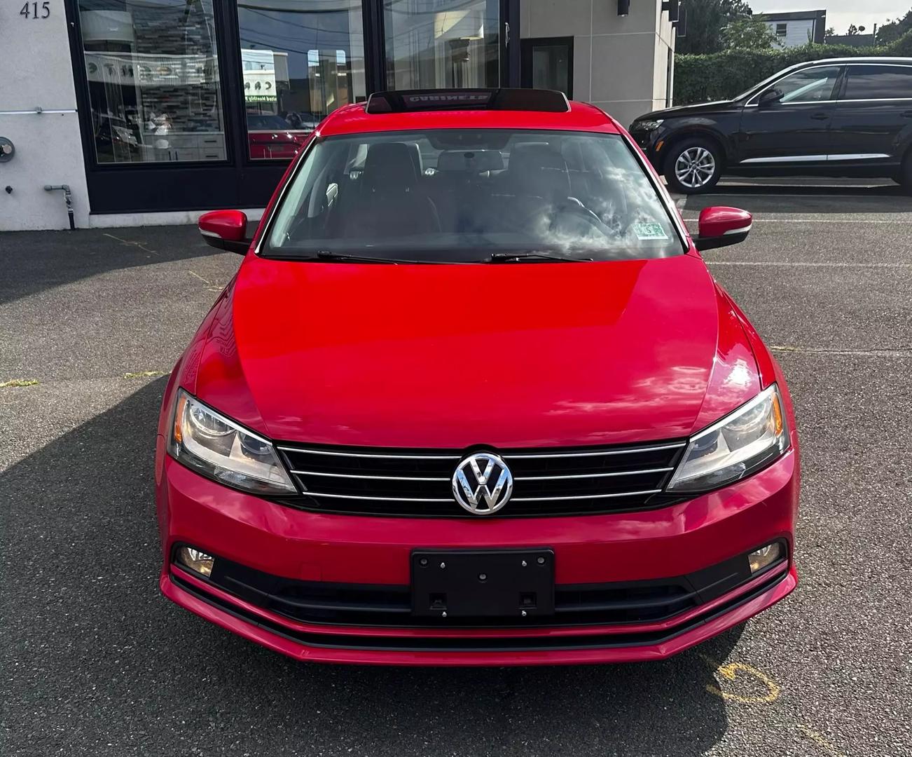 2015 Volkswagen Jetta - Image 13