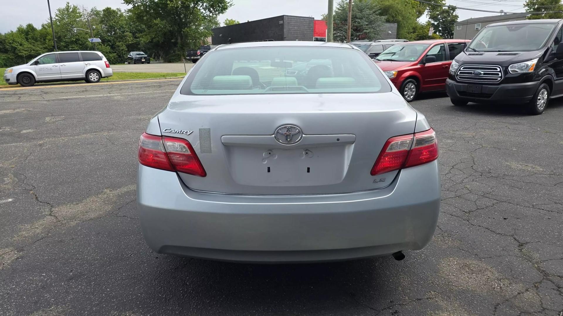 2007 Toyota Camry CE photo 5